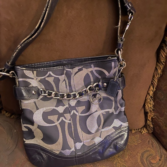 Coach F19820 Navy/silver shoulder bag signature design - Picture 5 of 8